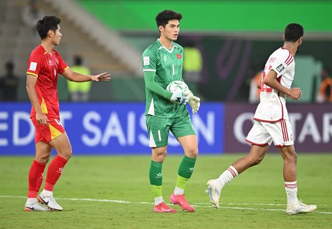 Biểu tượng cam kết bảo mật và niềm tin của FCB8